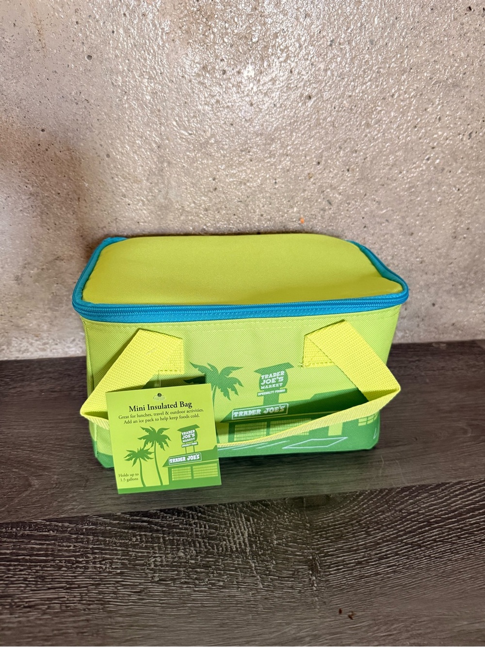 Trader Joe's Lime Green Insulated Mini Lunch Bag with Blue Zipper